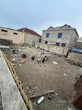 Satılır 5 otaqlı həyət evi 200 m²