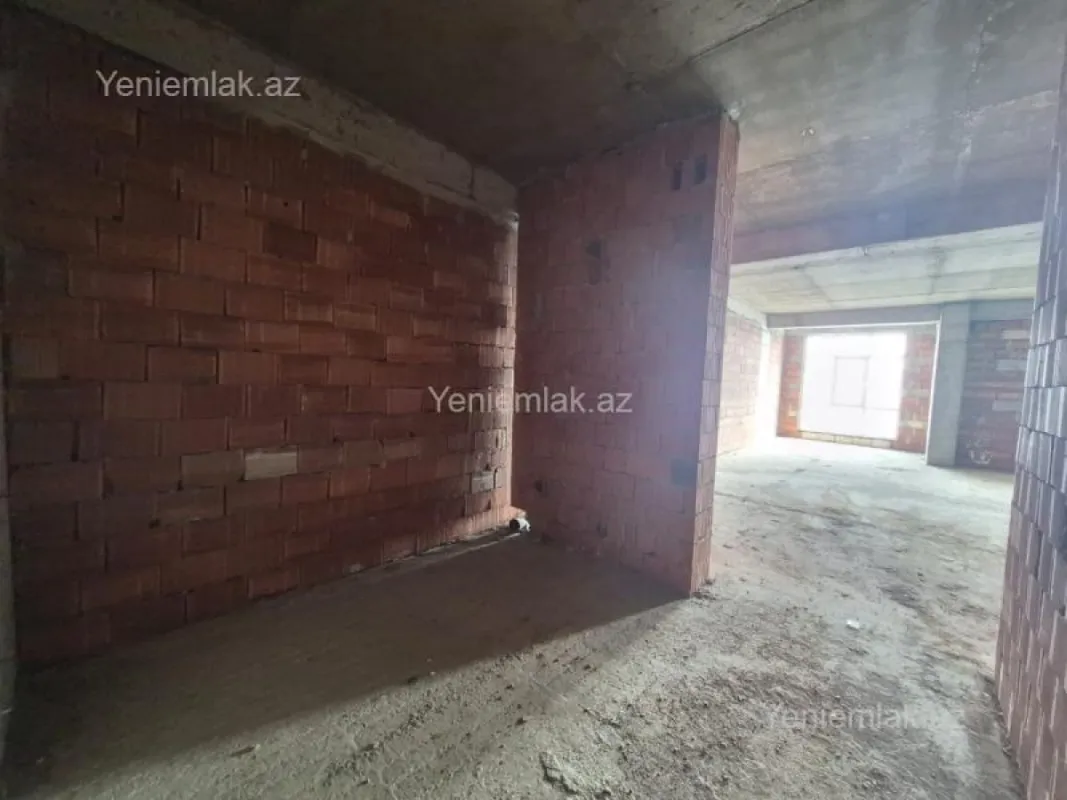 Satılır 3 otaqlı yeni tikili 167 m²