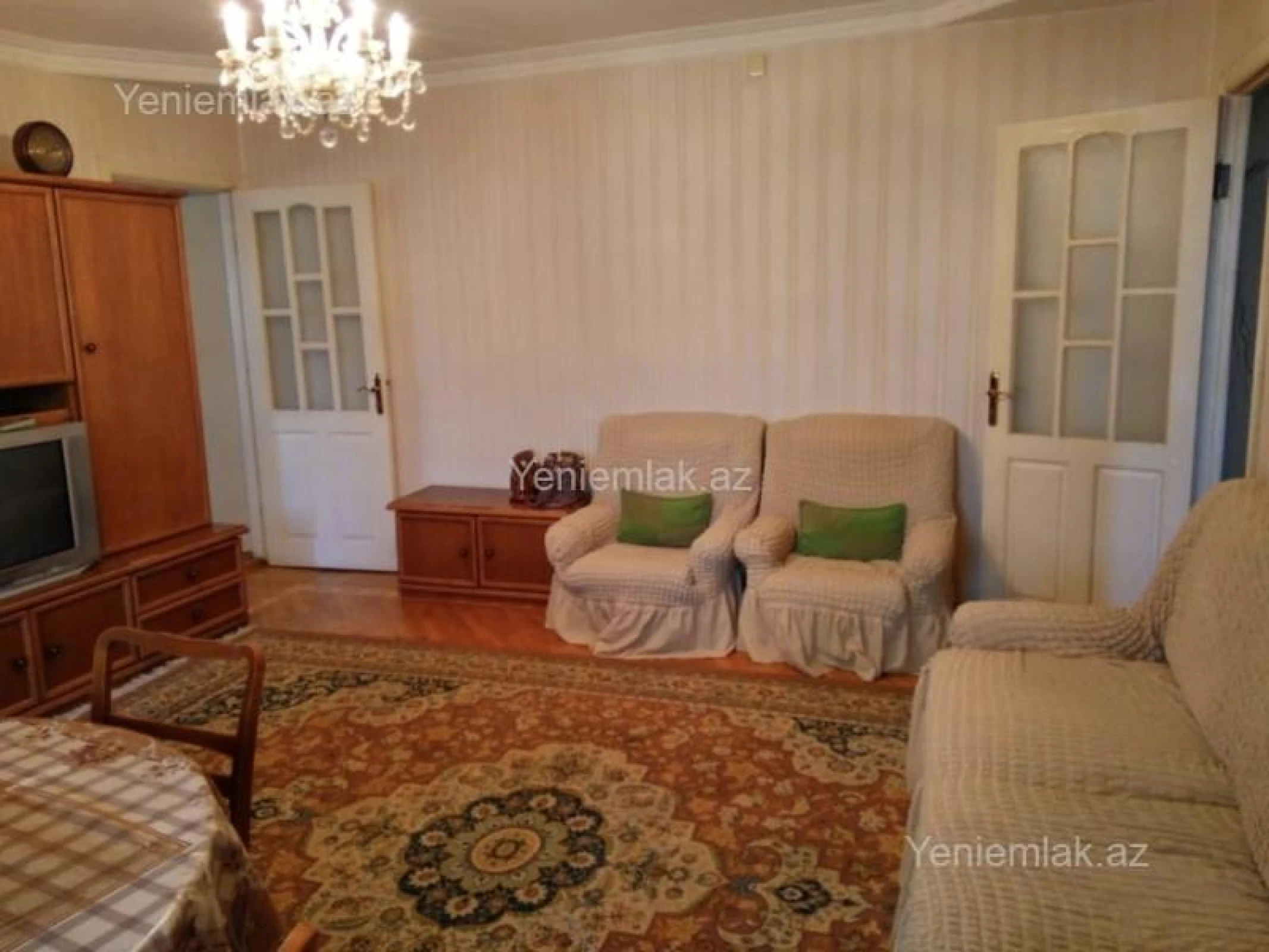 Satılır 3 otaqlı köhnə tikili 90 m²