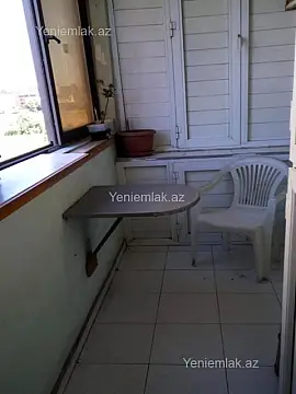 Satılır 3 otaqlı köhnə tikili 90 m²