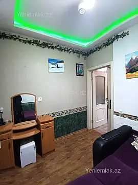 Satılır 3 otaqlı köhnə tikili 85 m²