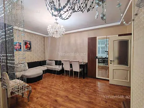 Satılır 3 otaqlı köhnə tikili 85 m²