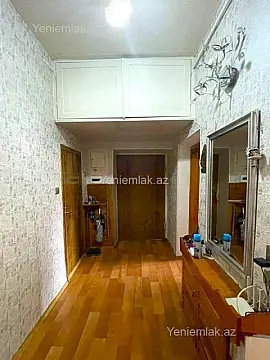 Satılır 3 otaqlı köhnə tikili 70 m²