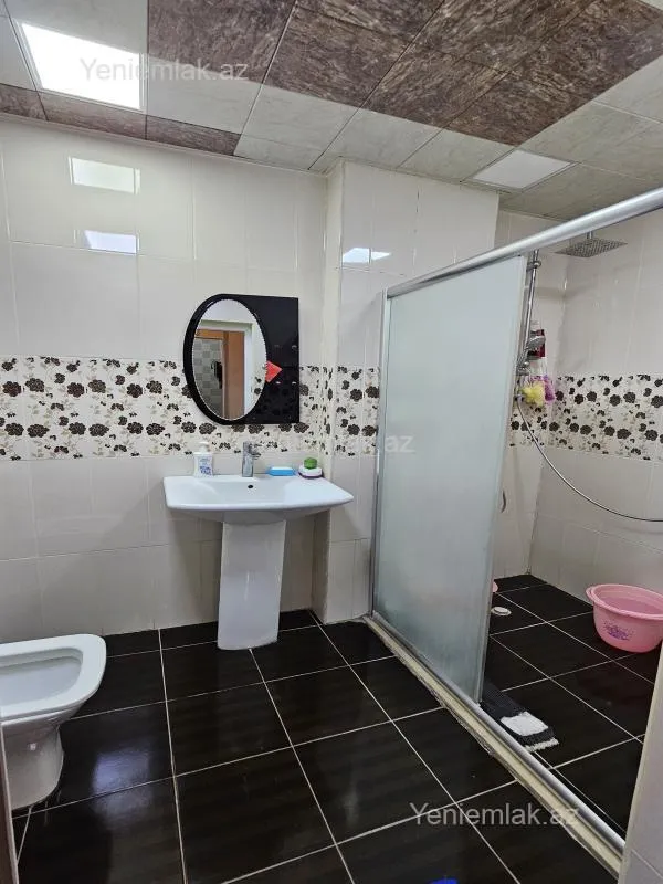 Satılır 2 otaqlı yeni tikili 66 m²