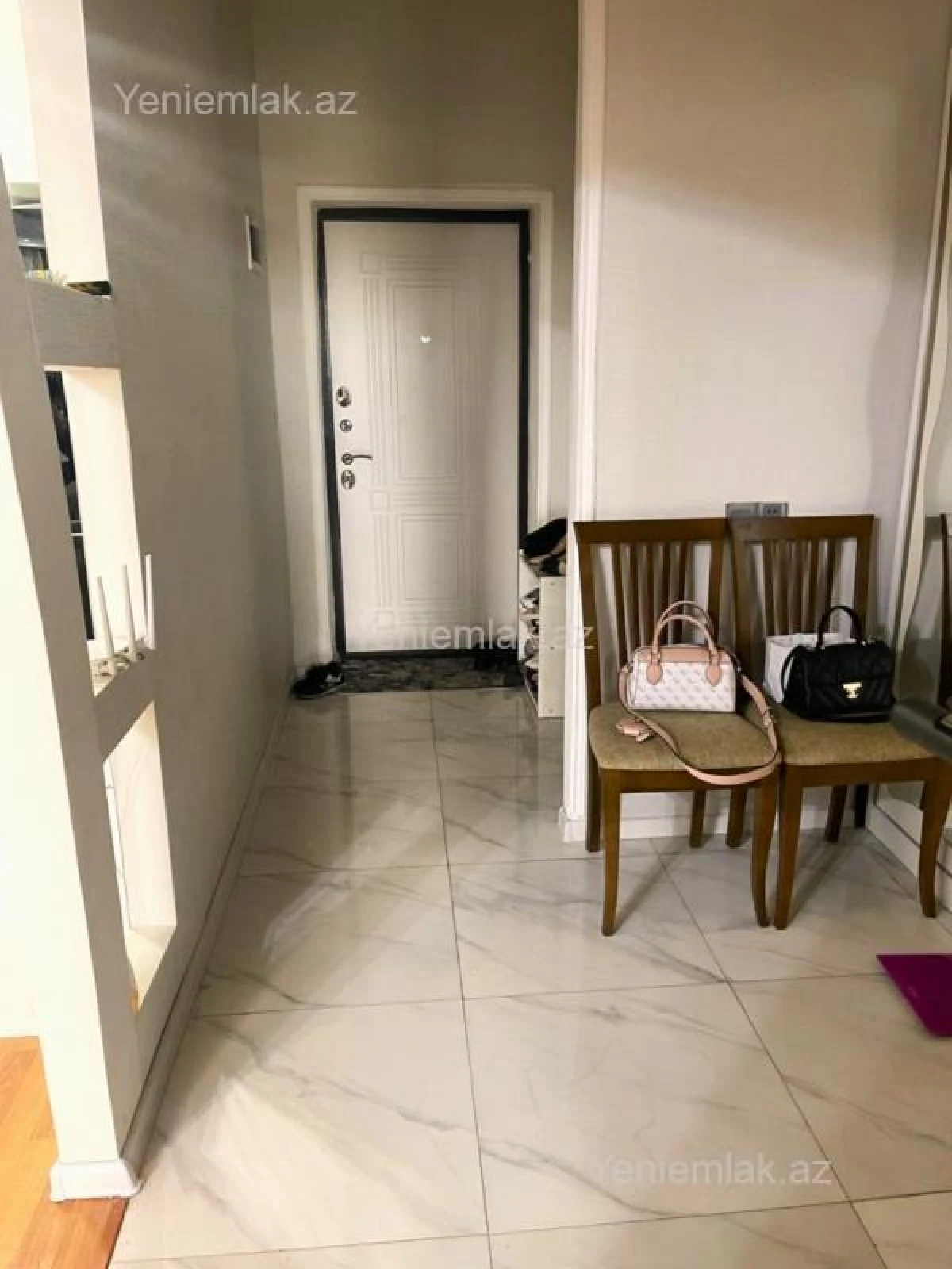 Satılır 2 otaqlı yeni tikili 60 m²