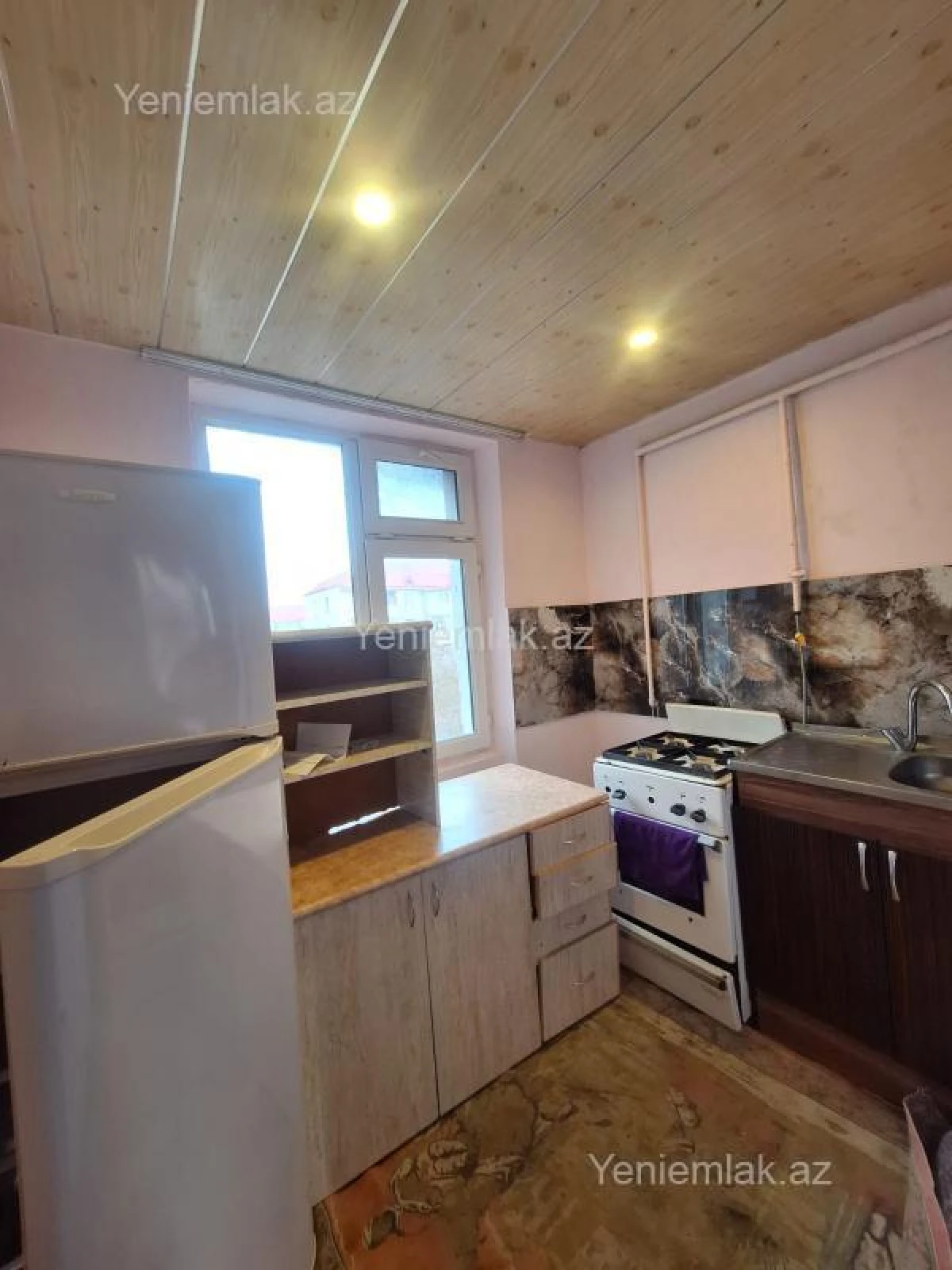 Satılır 3 otaqlı köhnə tikili 64 m²