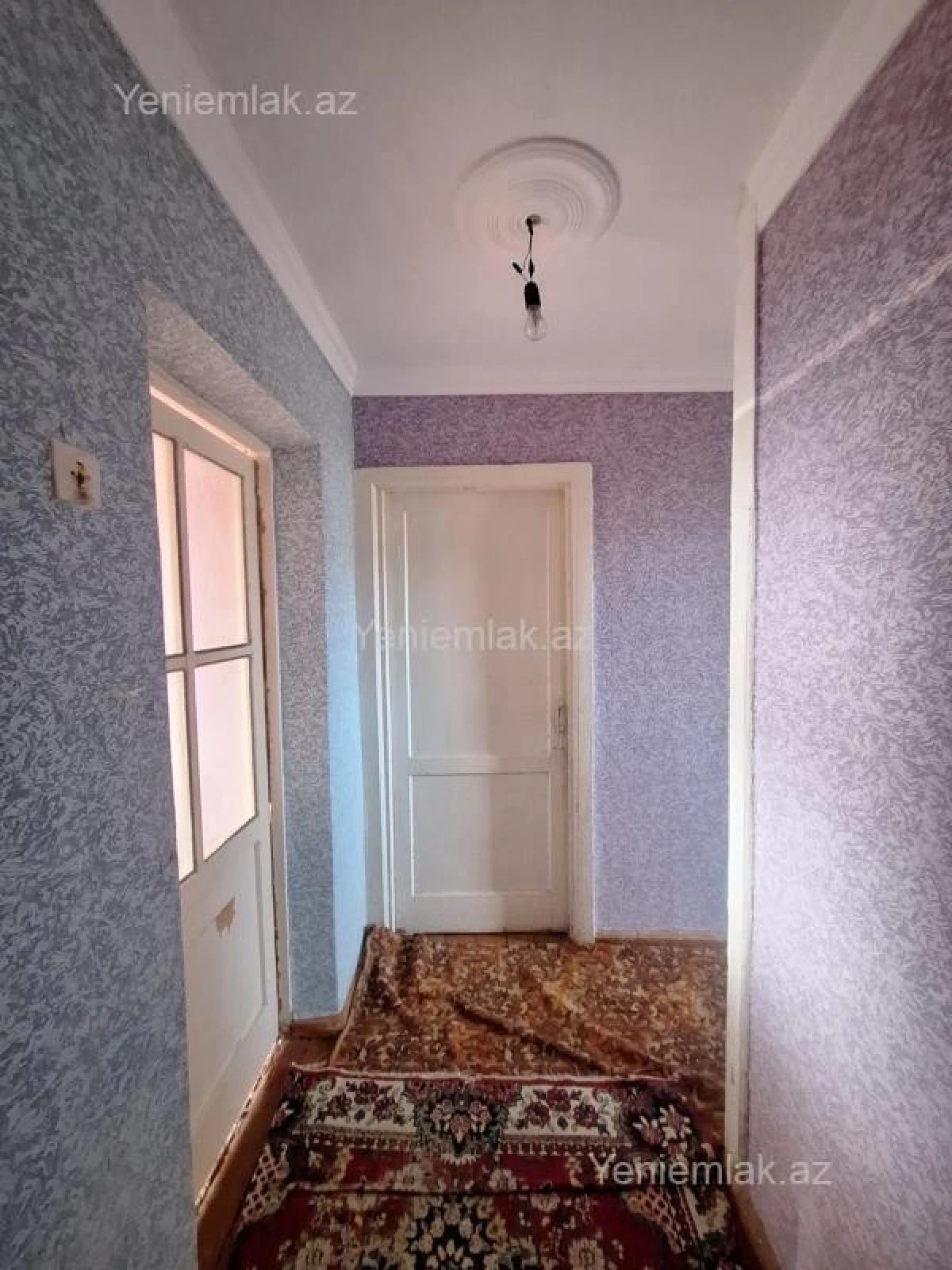 Satılır 3 otaqlı köhnə tikili 64 m²
