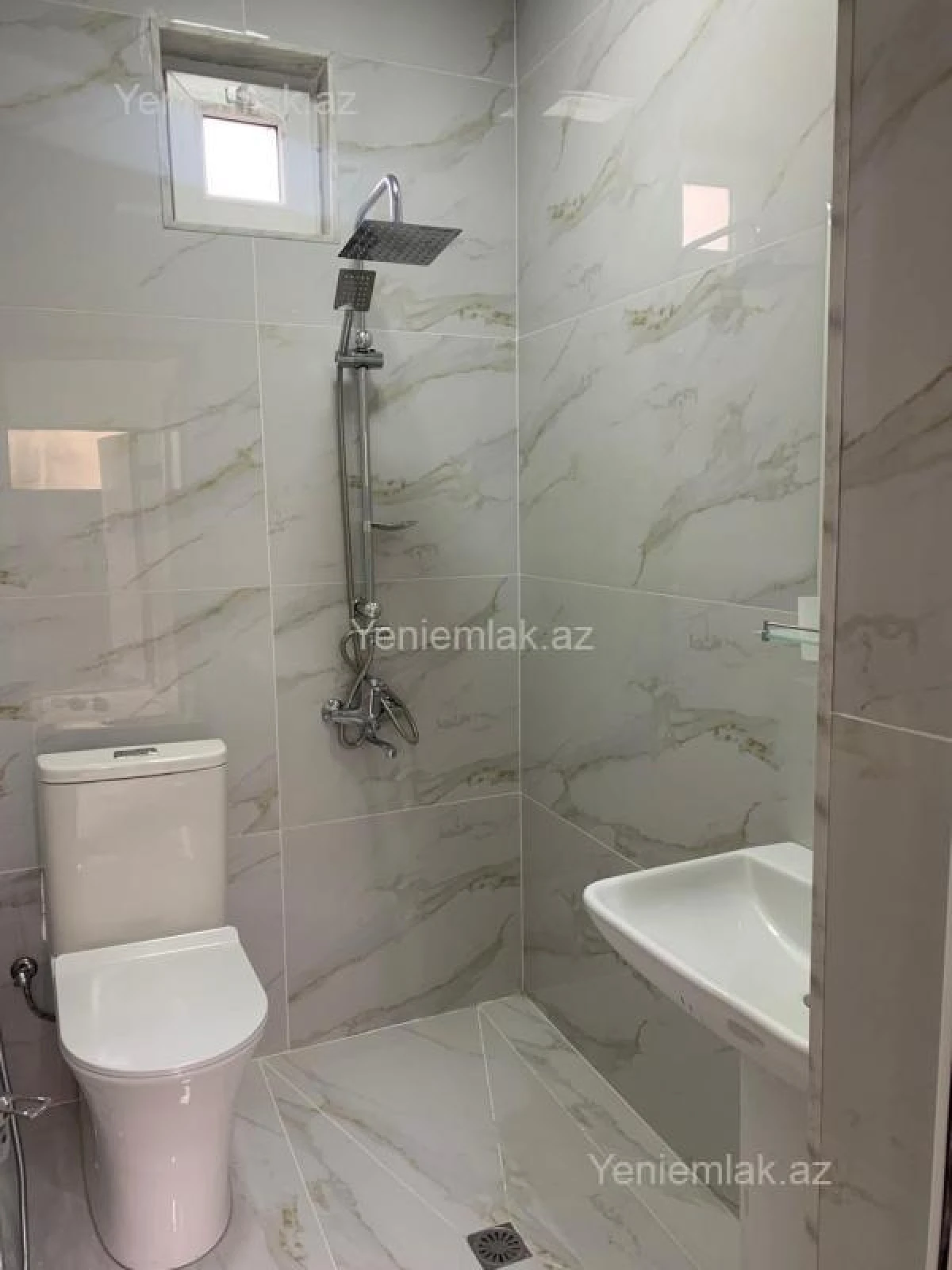 Satılır 3 otaqlı həyət evi 75 m²