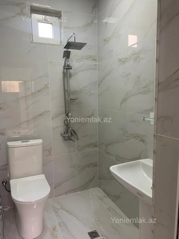 Satılır 3 otaqlı həyət evi 75 m²