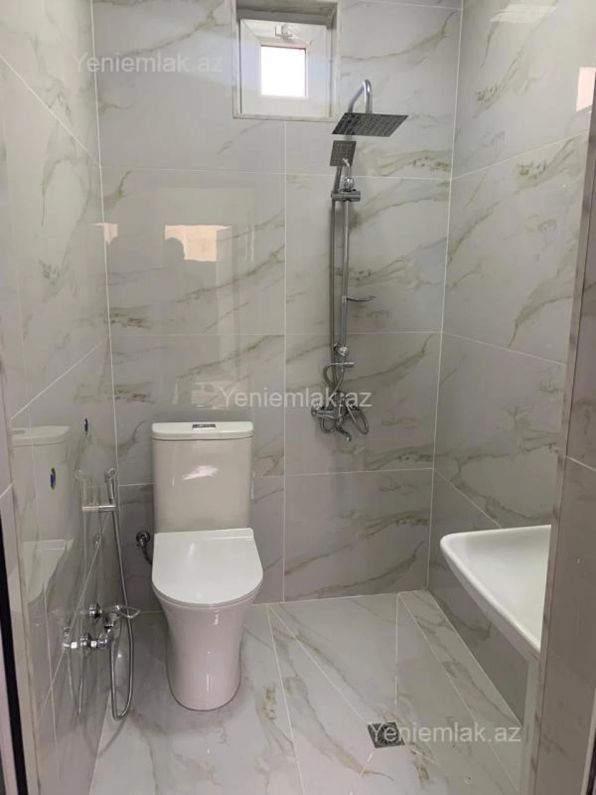 Satılır 3 otaqlı həyət evi 75 m²