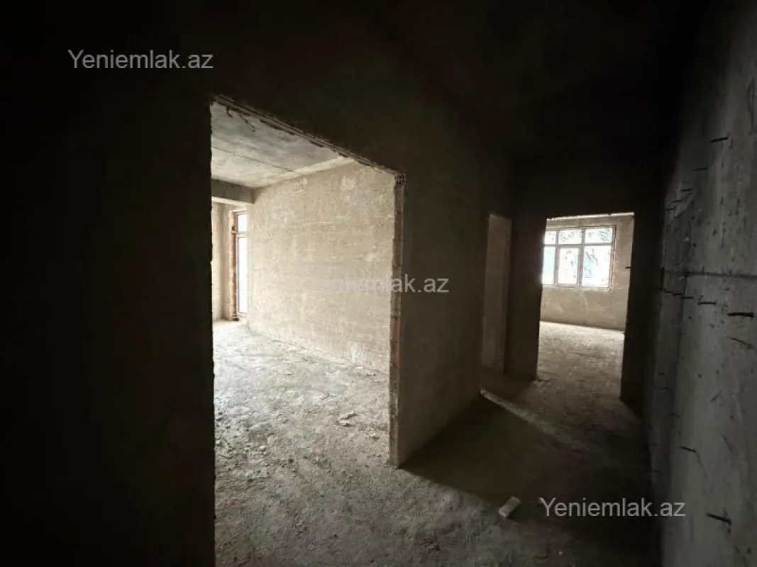 Satılır 3 otaqlı yeni tikili 145 m²