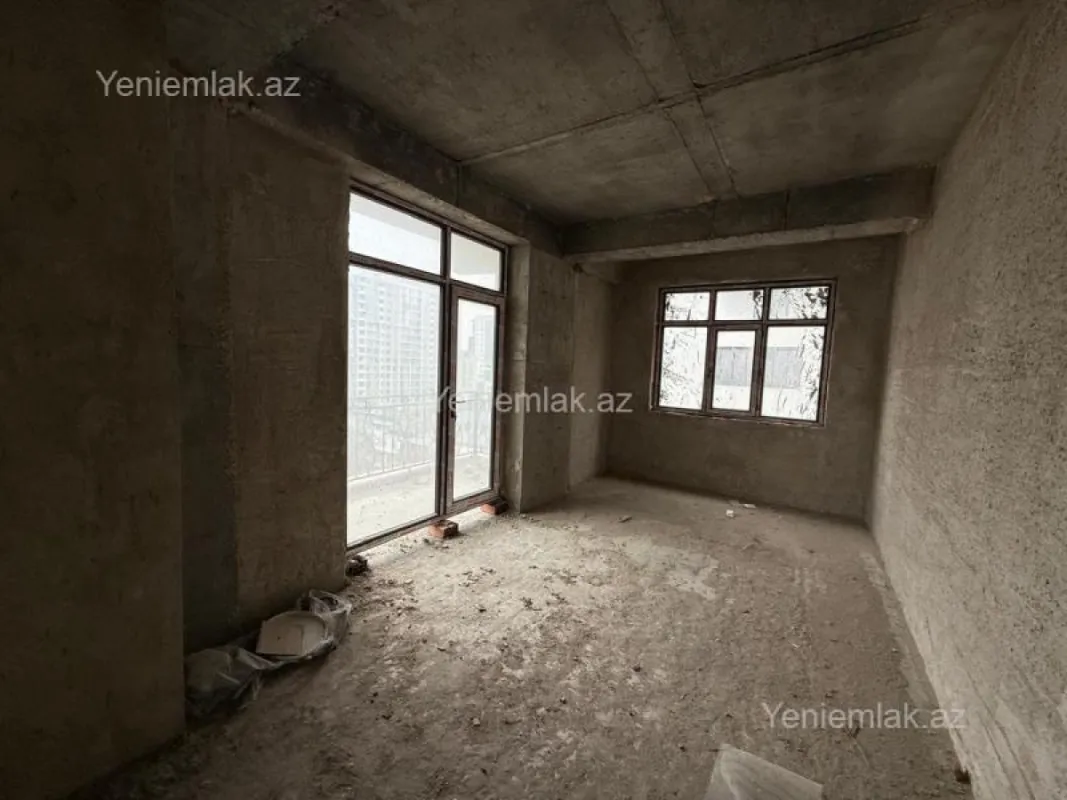 Satılır 3 otaqlı yeni tikili 145 m²