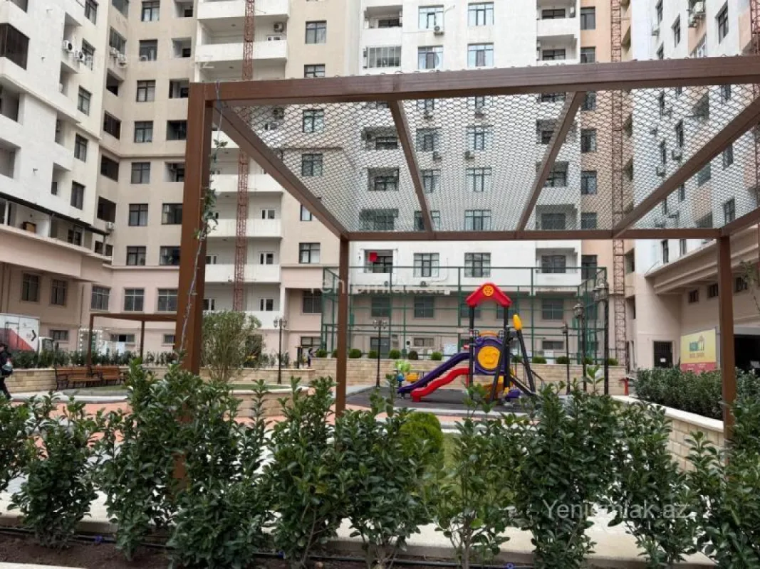 Satılır 3 otaqlı yeni tikili 145 m²