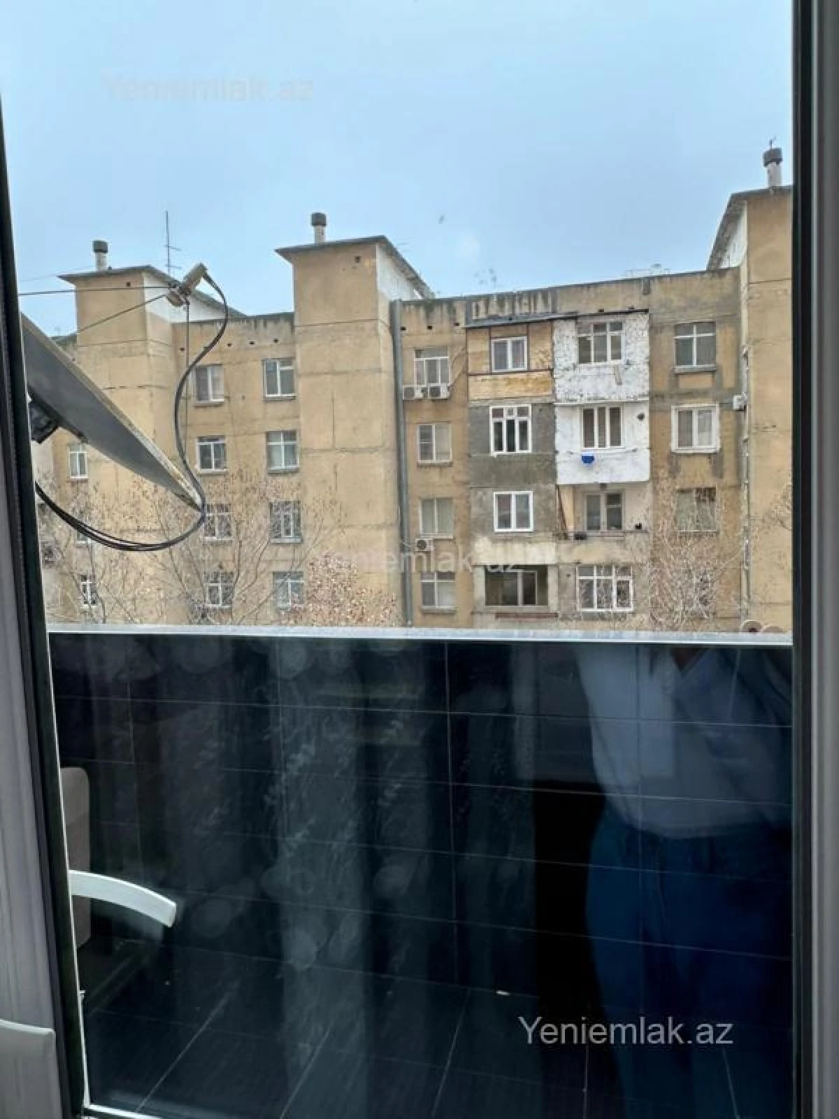 Satılır 3 otaqlı yeni tikili 93 m²