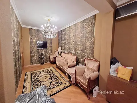 Satılır 3 otaqlı köhnə tikili 85 m²