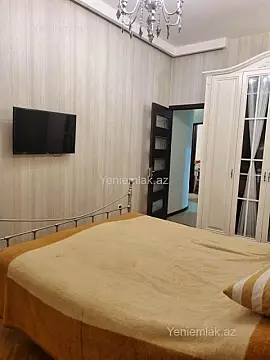 Satılır 3 otaqlı yeni tikili 100 m²