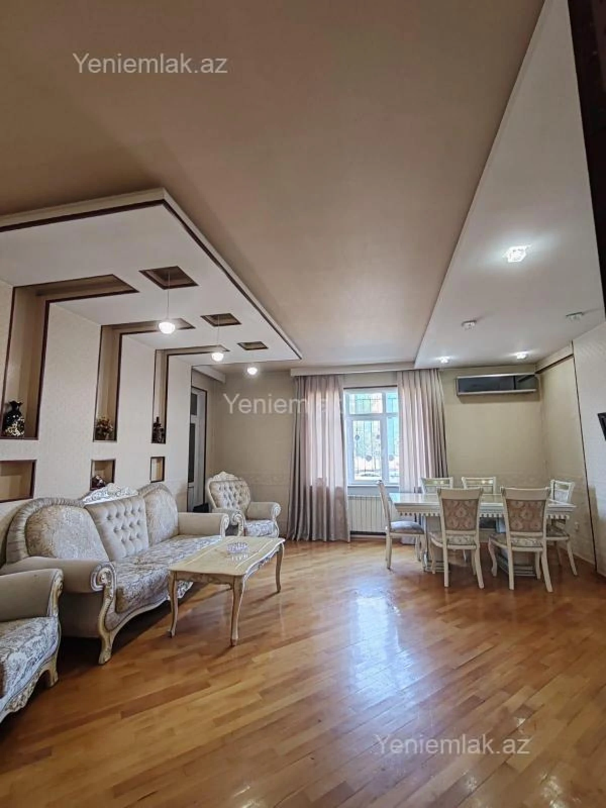 Satılır 3 otaqlı yeni tikili 125 m²