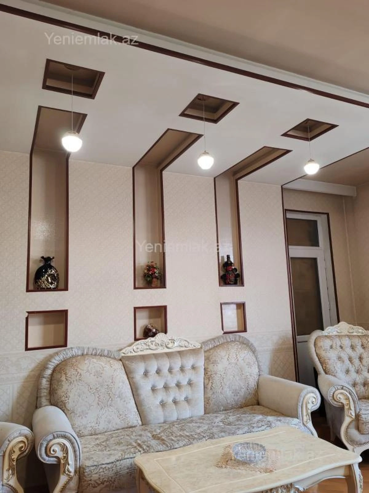 Satılır 3 otaqlı yeni tikili 125 m²