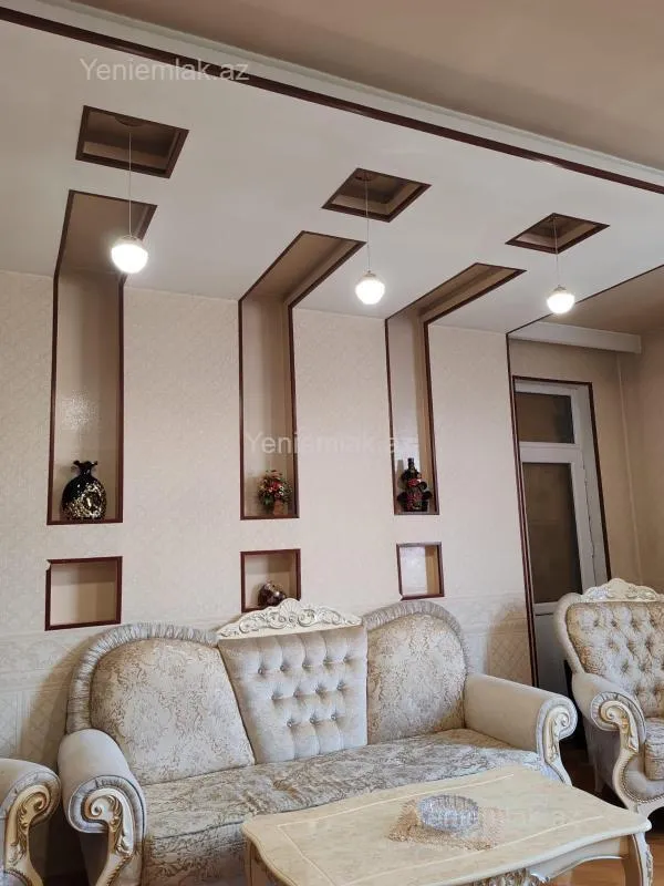Satılır 3 otaqlı yeni tikili 125 m²