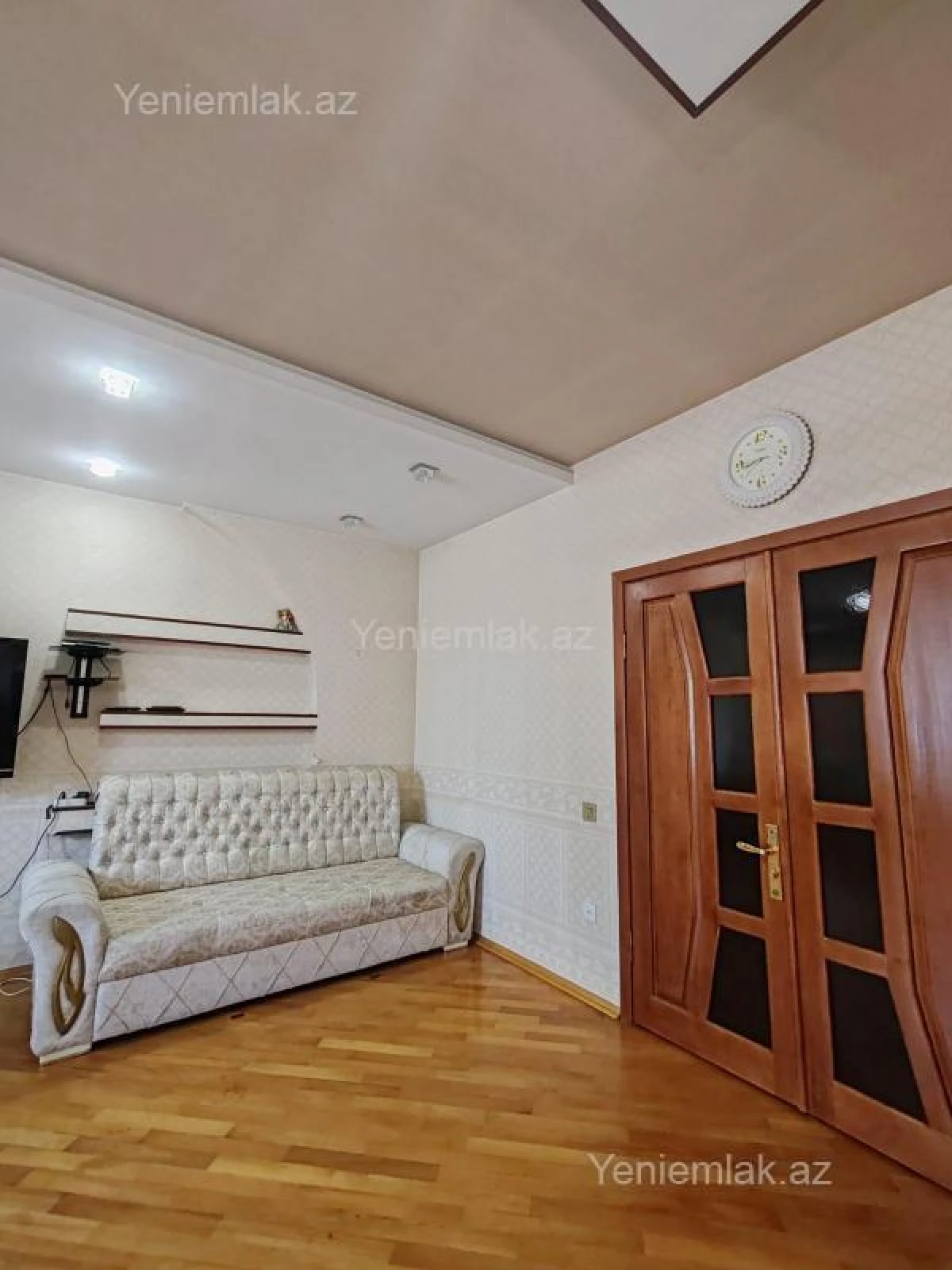Satılır 3 otaqlı yeni tikili 125 m²