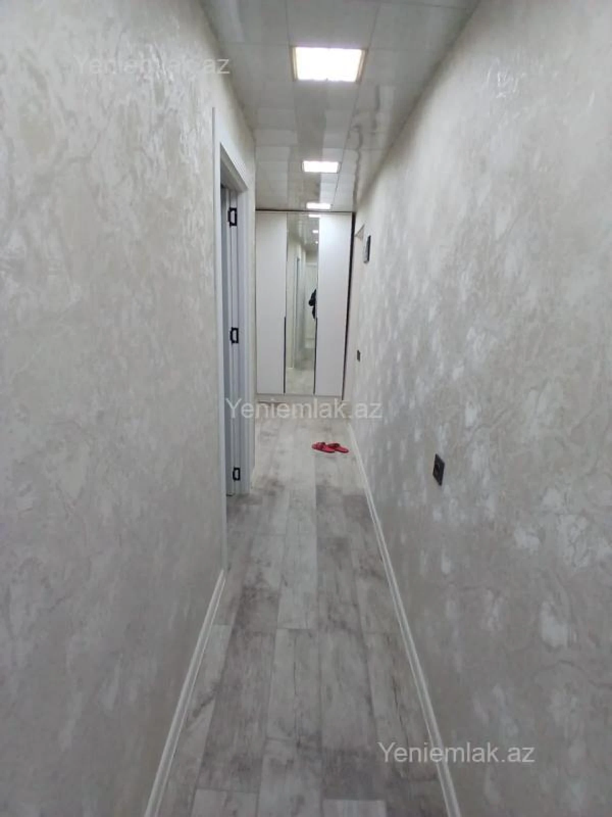 Satılır 3 otaqlı köhnə tikili 76 m²