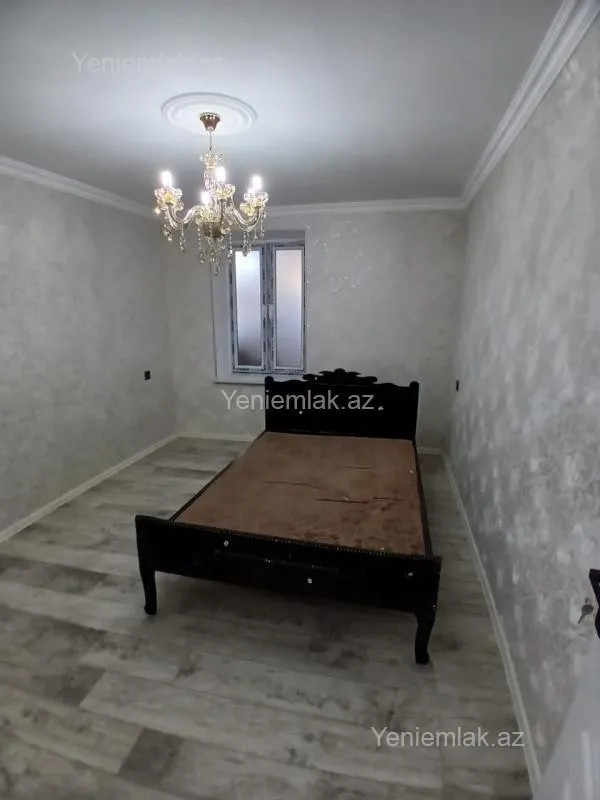 Satılır 3 otaqlı köhnə tikili 76 m²