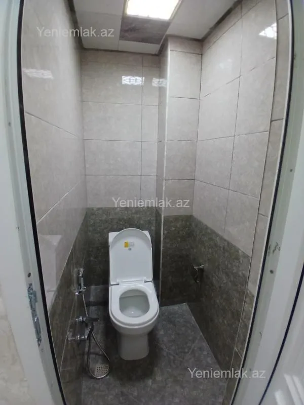 Satılır 3 otaqlı köhnə tikili 76 m²