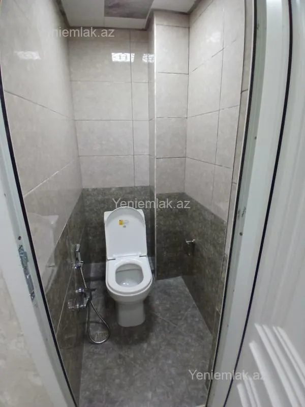 Satılır 3 otaqlı köhnə tikili 76 m²