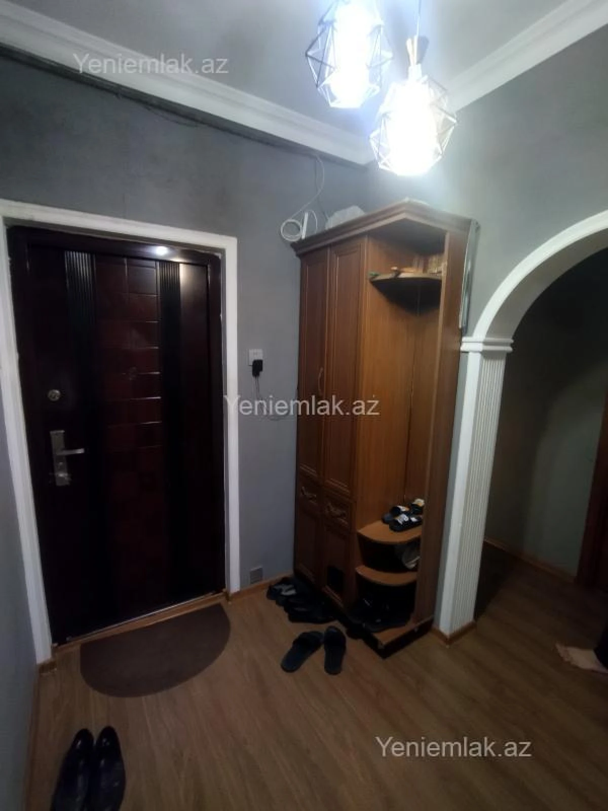 Satılır 3 otaqlı köhnə tikili 70 m²
