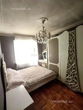 Satılır 3 otaqlı köhnə tikili 70 m²