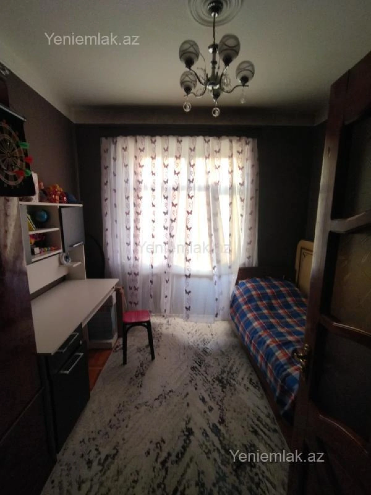 Satılır 3 otaqlı köhnə tikili 70 m²