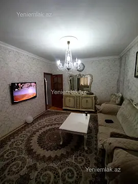 Satılır 3 otaqlı köhnə tikili 70 m² — Sumqayıt, 9-cu mikrorayon 3 otaq 70.00 m²