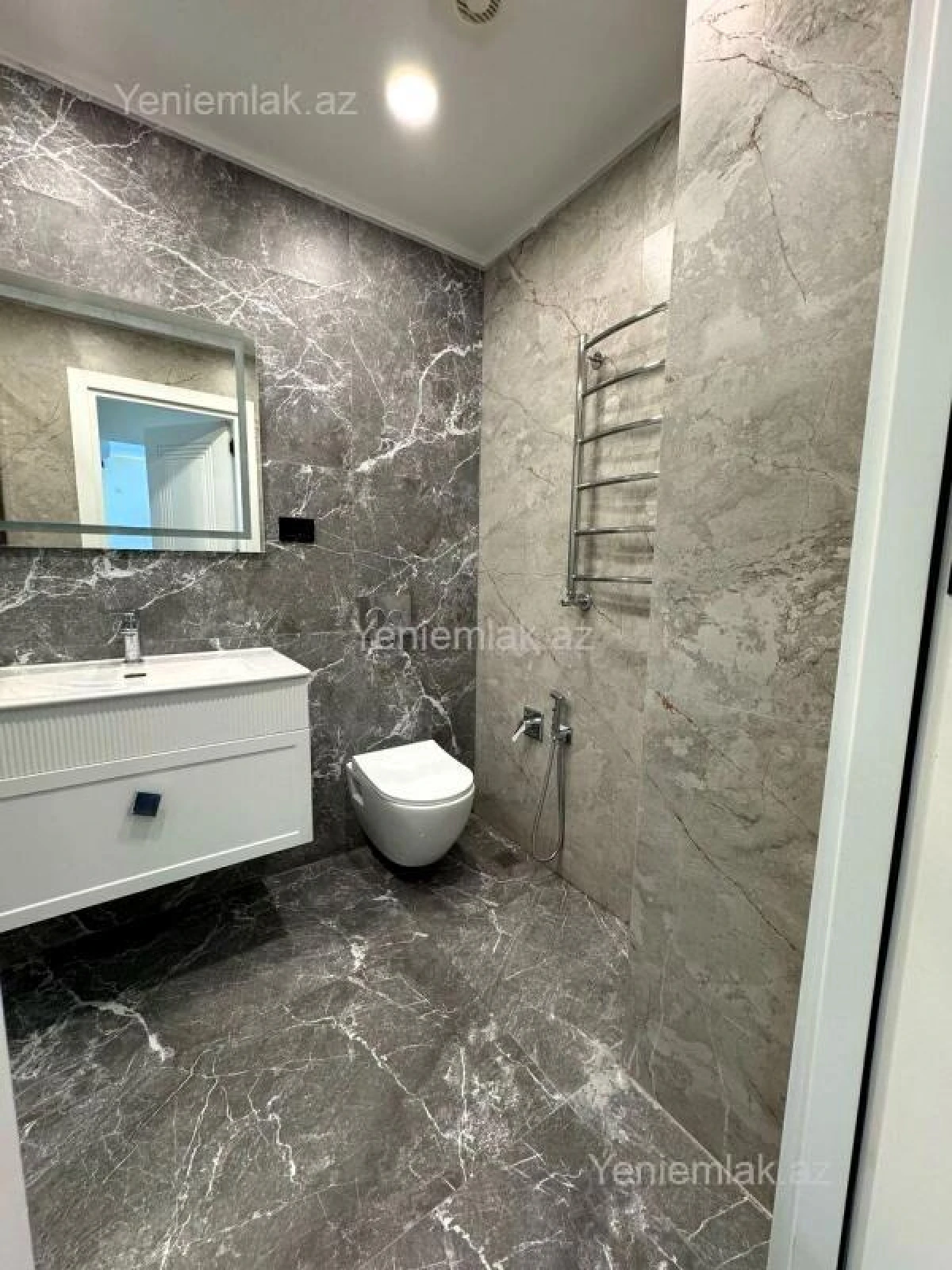 Satılır 3 otaqlı yeni tikili 116 m²