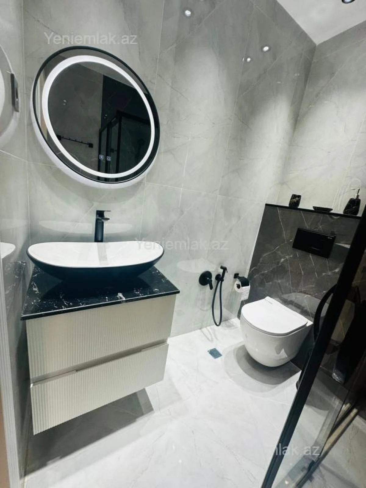 Satılır 2 otaqlı yeni tikili 53 m²