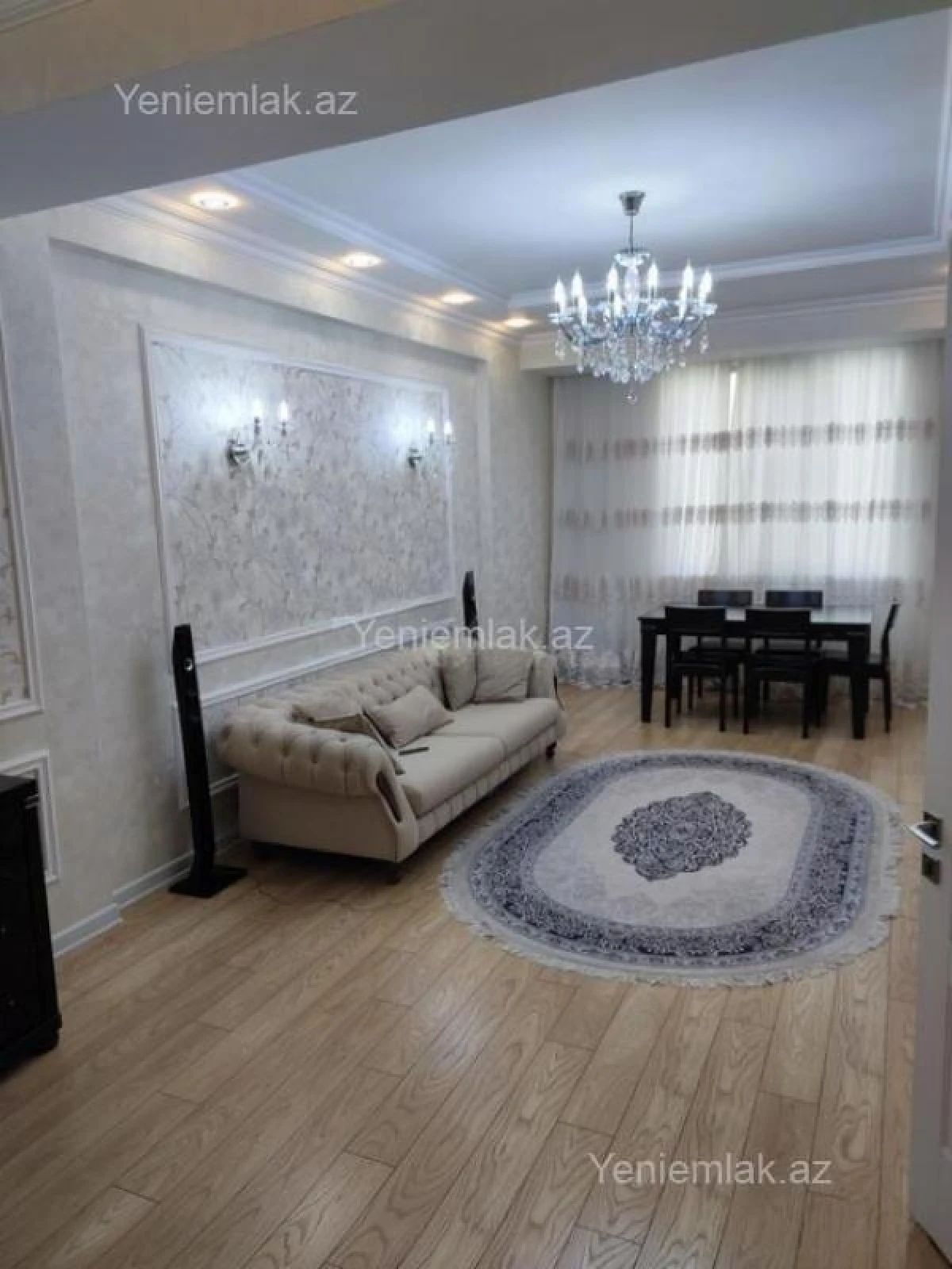 Satılır 3 otaqlı yeni tikili 130 m²