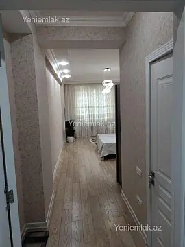 Satılır 3 otaqlı yeni tikili 130 m²