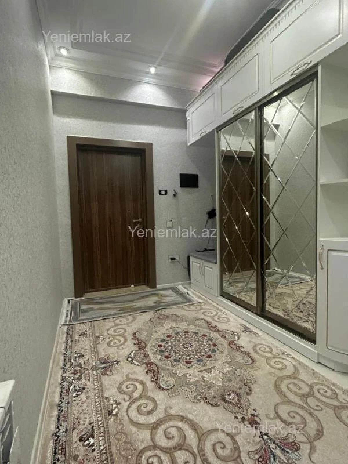 Satılır 3 otaqlı yeni tikili 112 m²