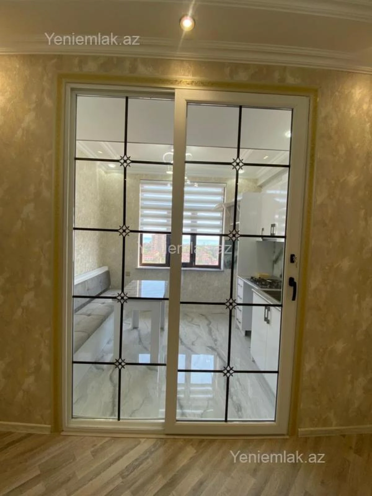 Satılır 2 otaqlı yeni tikili 61 m²