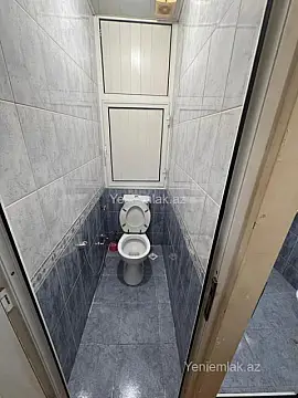 Satılır 2 otaqlı köhnə tikili 55 m²