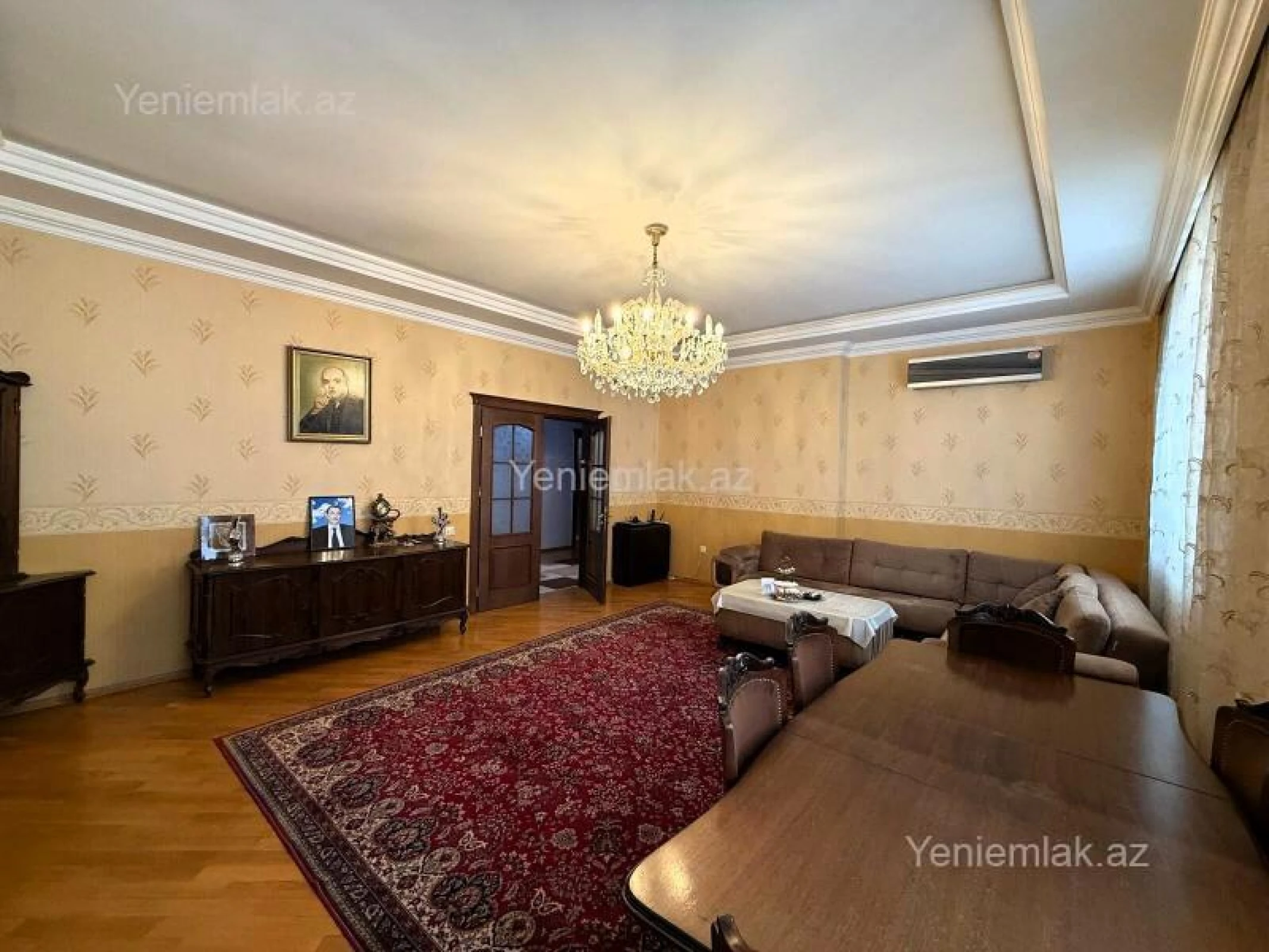 Satılır 3 otaqlı yeni tikili 155 m²
