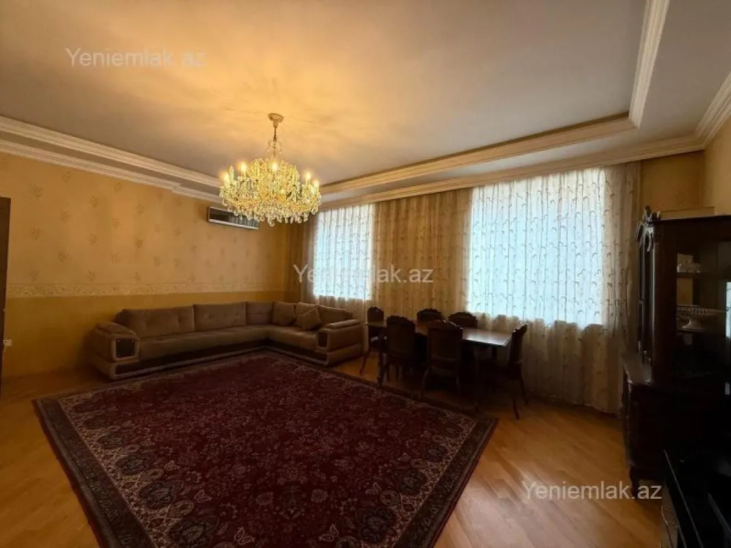 Satılır 3 otaqlı yeni tikili 155 m²