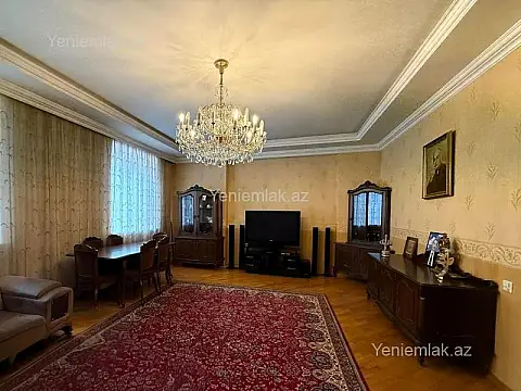 Satılır 3 otaqlı yeni tikili 155 m²