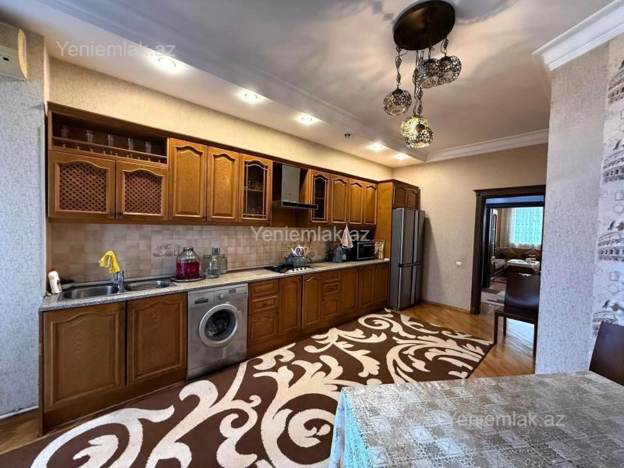 Satılır 3 otaqlı yeni tikili 155 m²