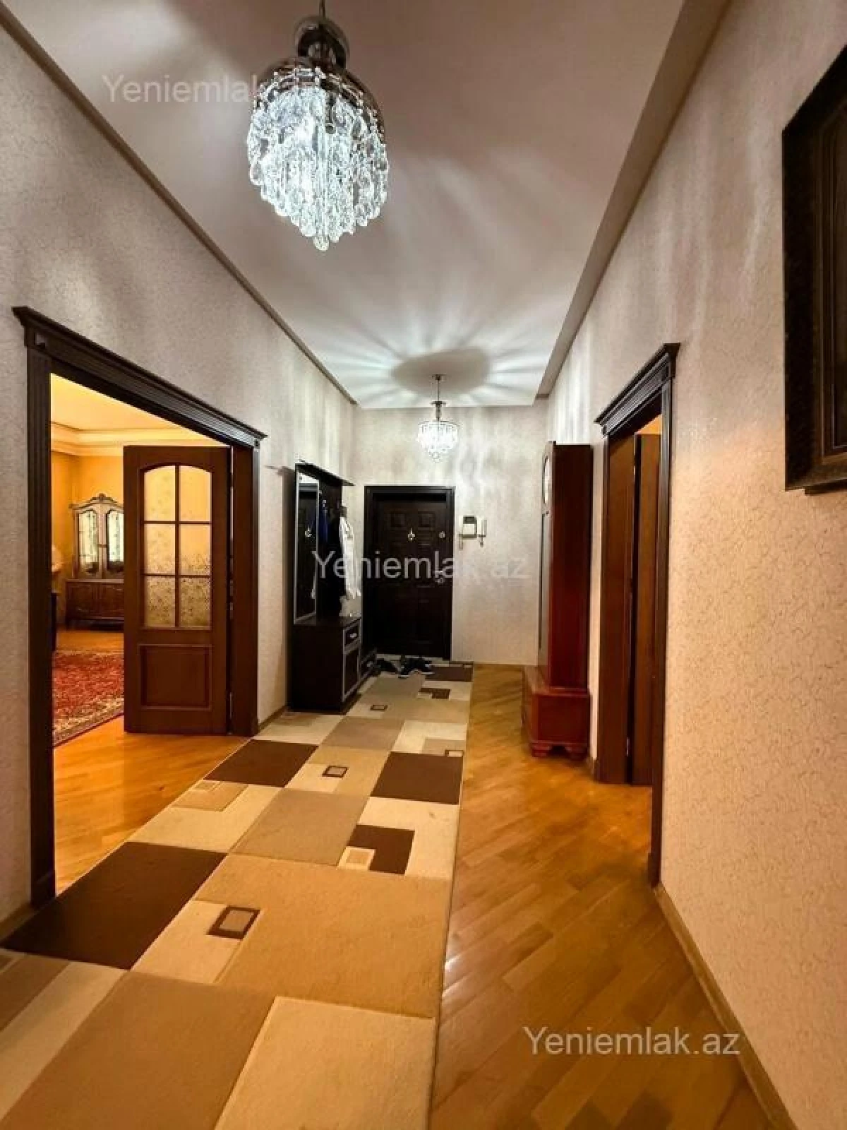 Satılır 3 otaqlı yeni tikili 155 m²