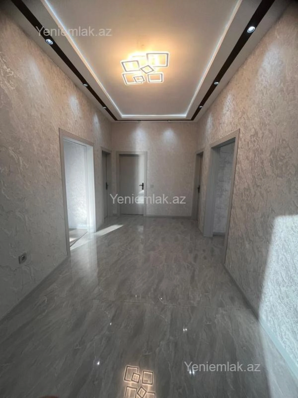 Satılır 3 otaqlı həyət evi 135 m²