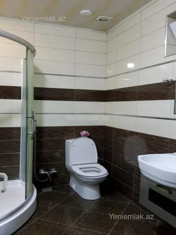 Satılır 6 otaqlı həyət evi 160 m²