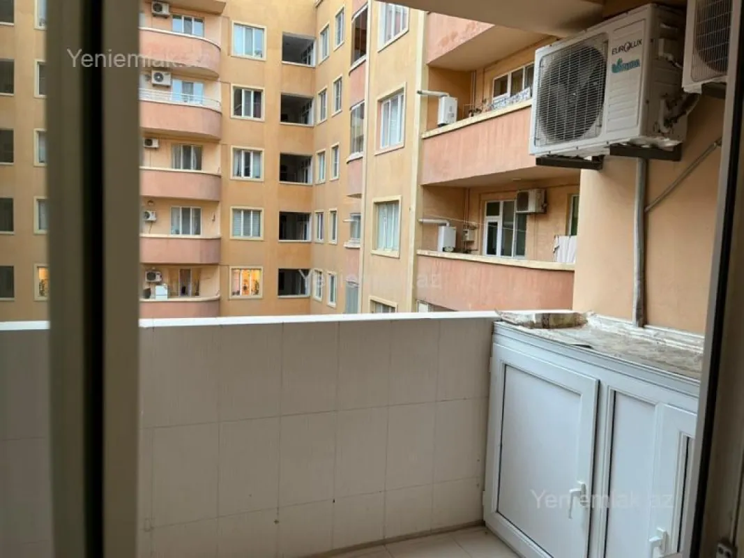Satılır 3 otaqlı yeni tikili 135 m²