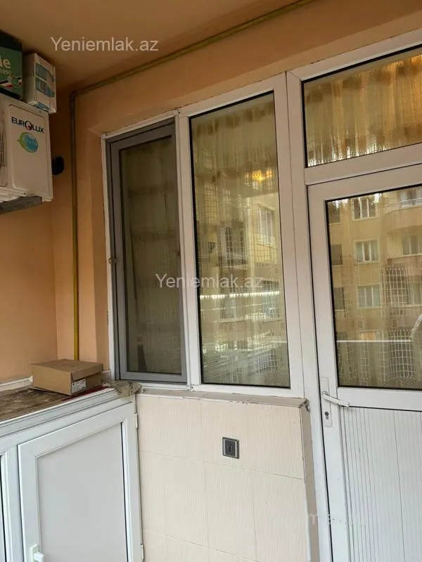 Satılır 3 otaqlı yeni tikili 135 m²