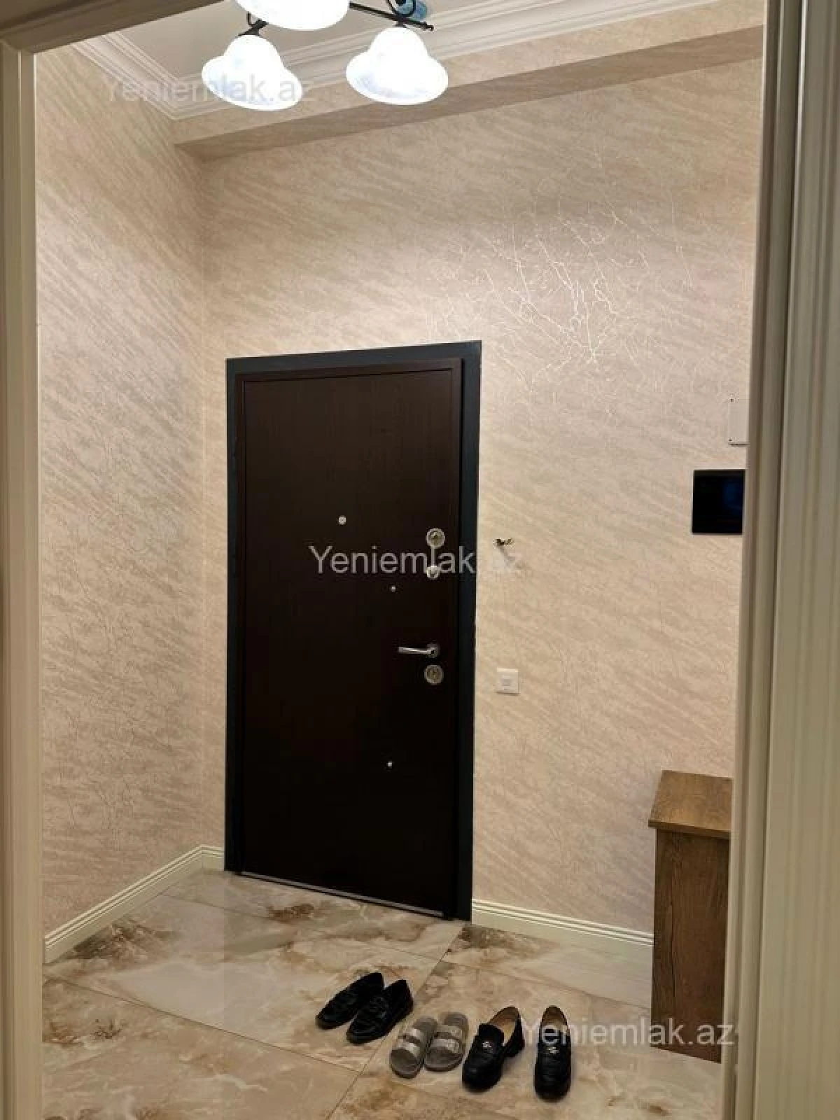 Satılır 2 otaqlı yeni tikili 55 m²