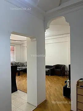 Satılır 2 otaqlı yeni tikili 80 m²